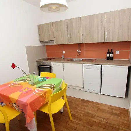 Апартаменты Paris *